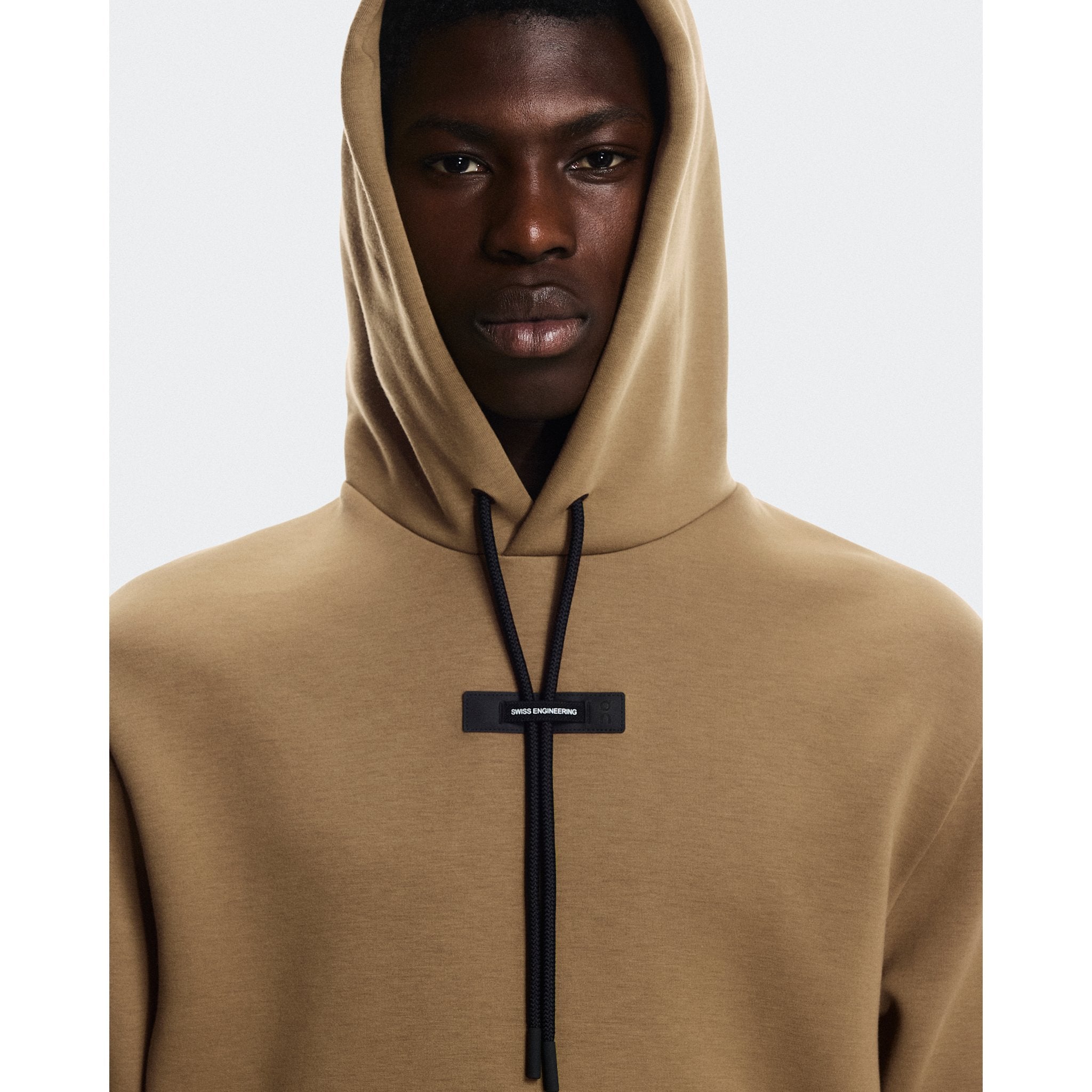 On Focus Tech Hoodie Nutmeg