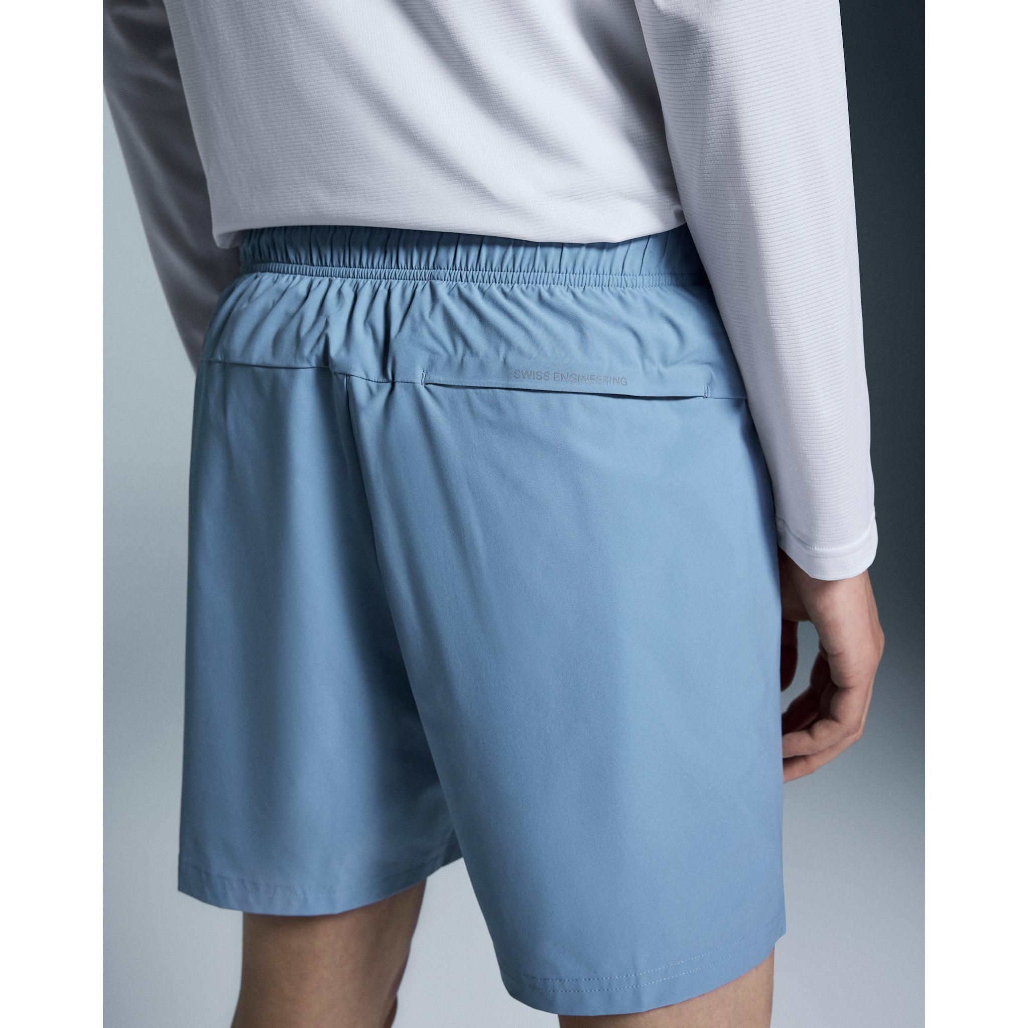 On 5" Core Shorts Chambray