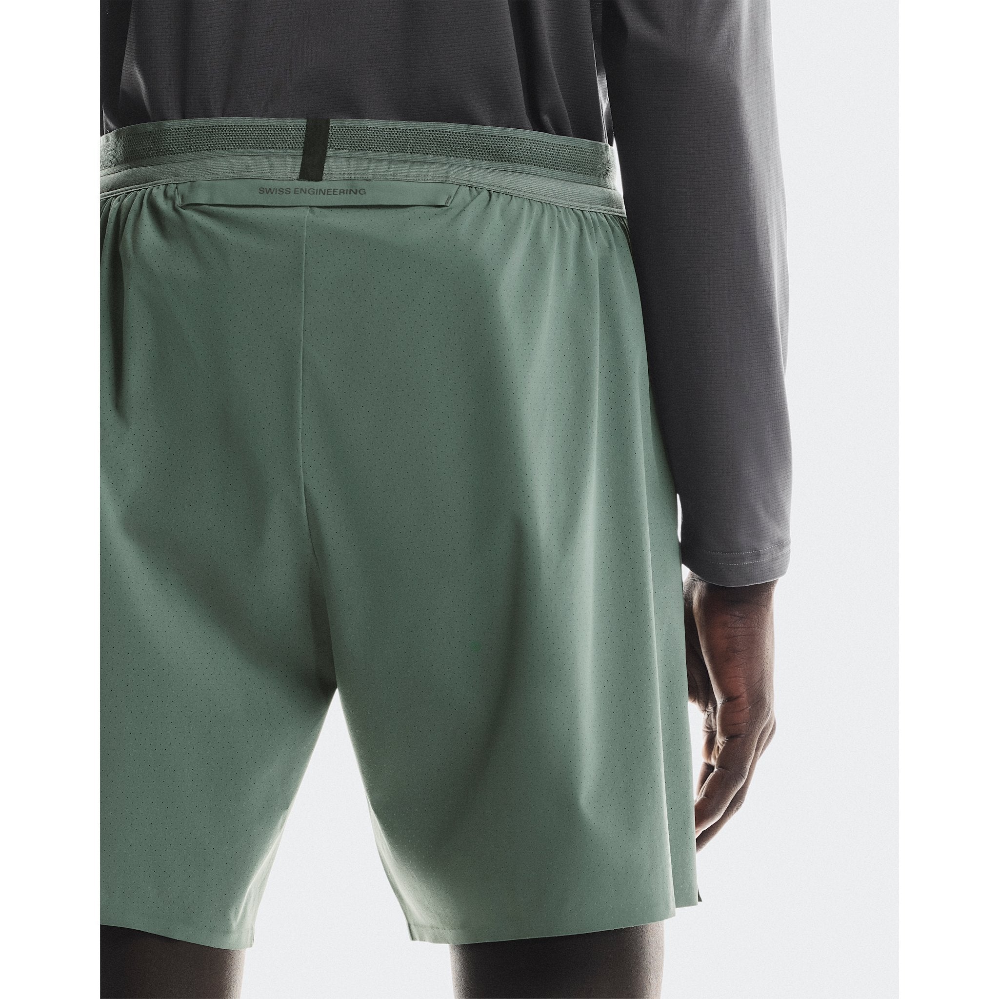 On 7" Performance Shorts Olive