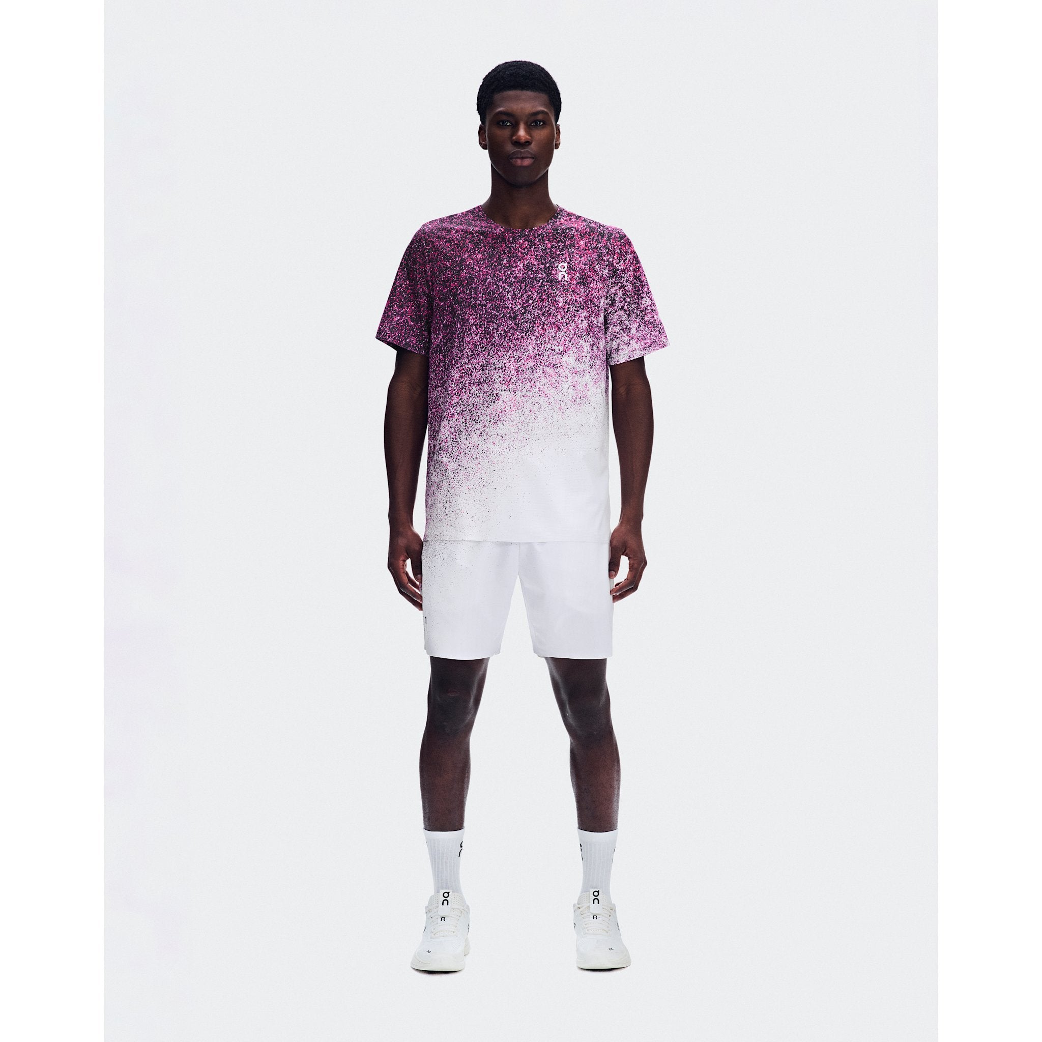 On 7" Court Shorts Fade Nebula | White