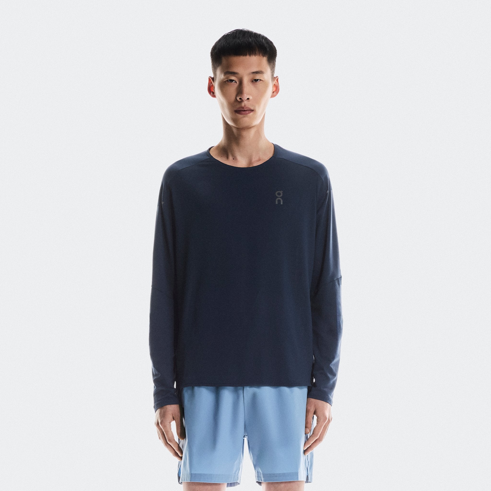 On Performance Long-T Navy | Black