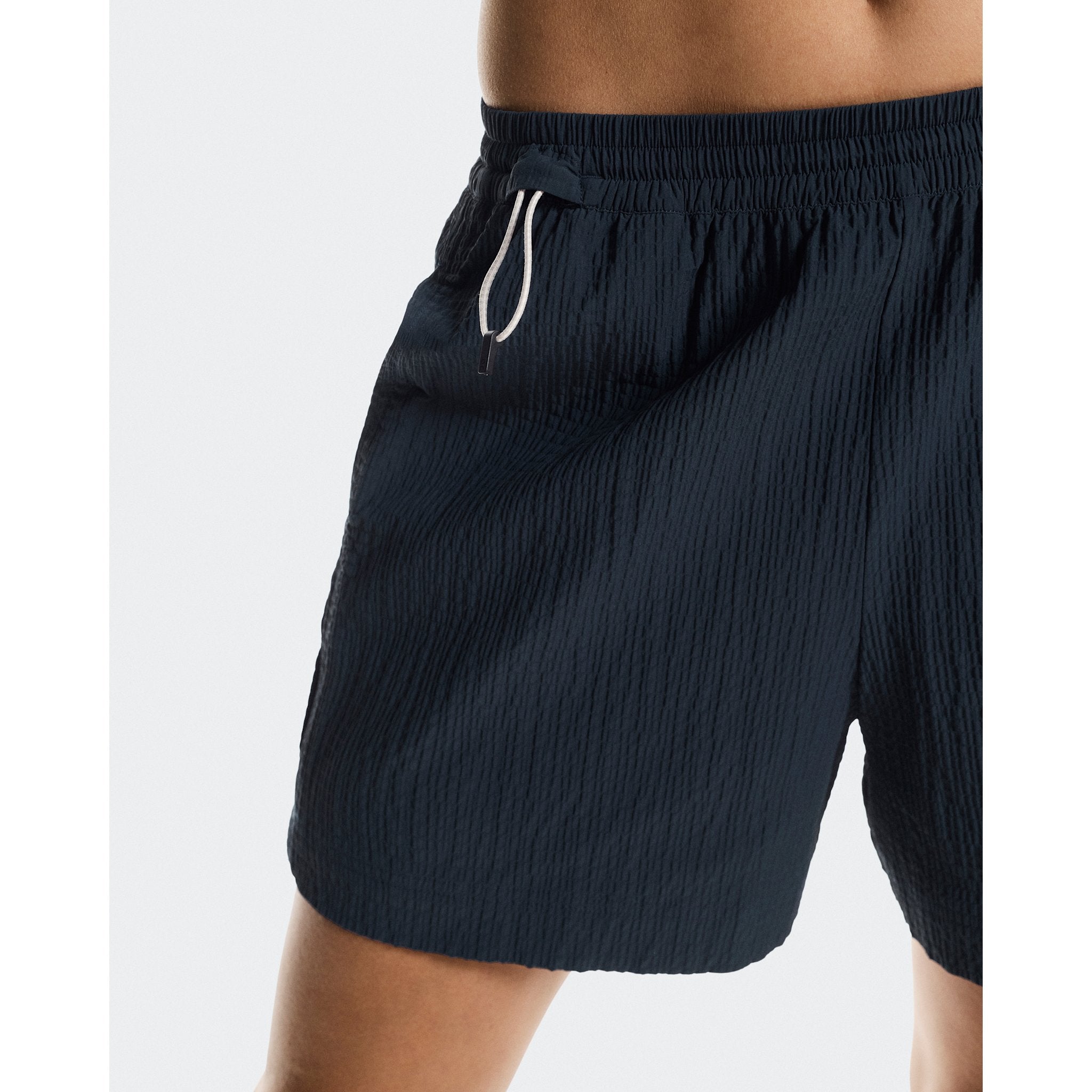 On Courtside Shorts Eaze Midnight