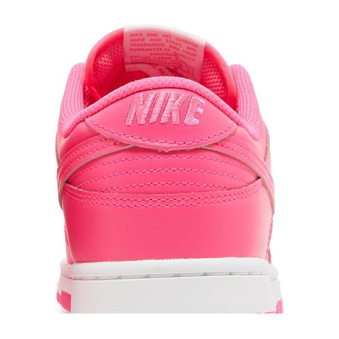 Nike Wmns Dunk Low 'Hyper Pink'