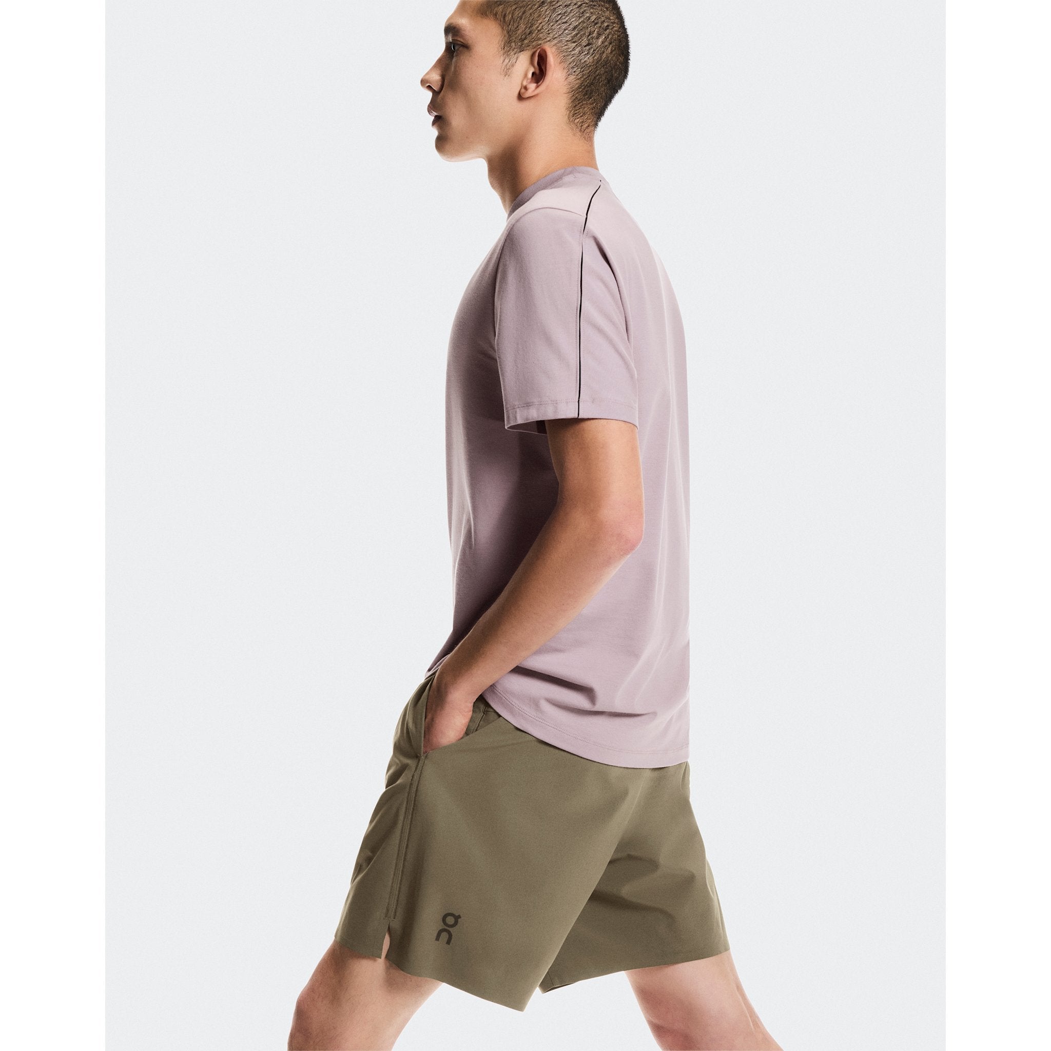 On Focus Shorts Kalamata