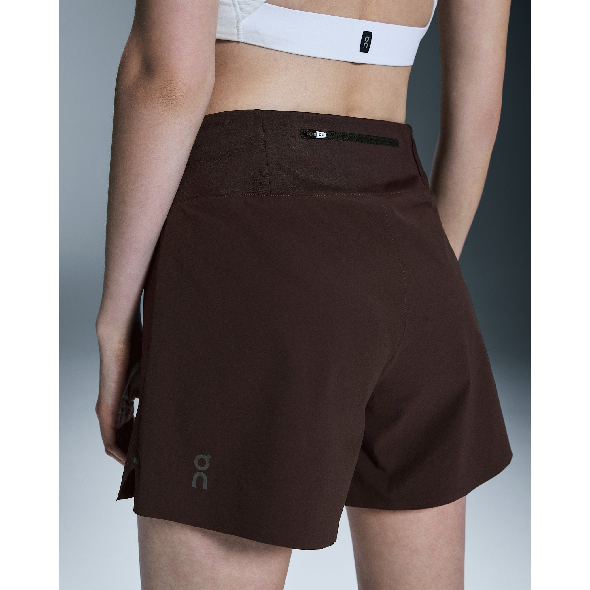On 5" Running Shorts Ox