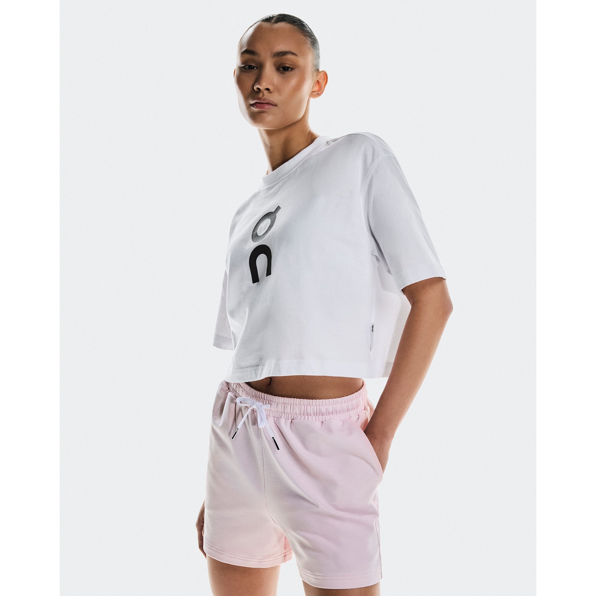 On Courtside Shorts Finch
