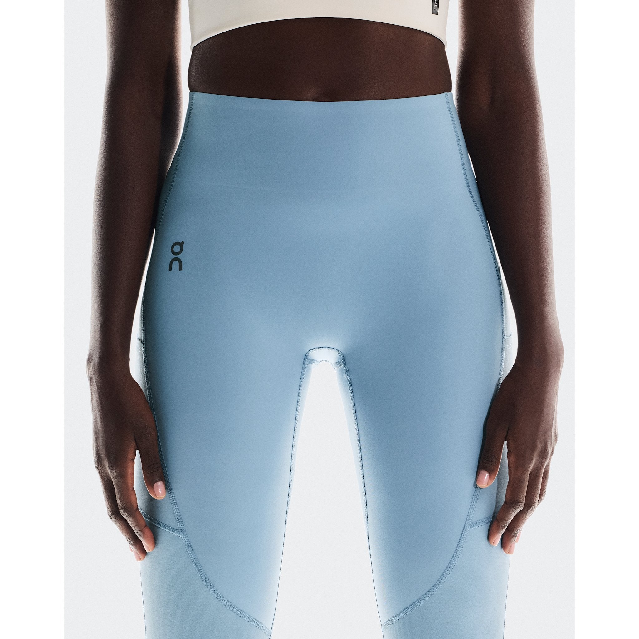 On Trek Tight Chambray