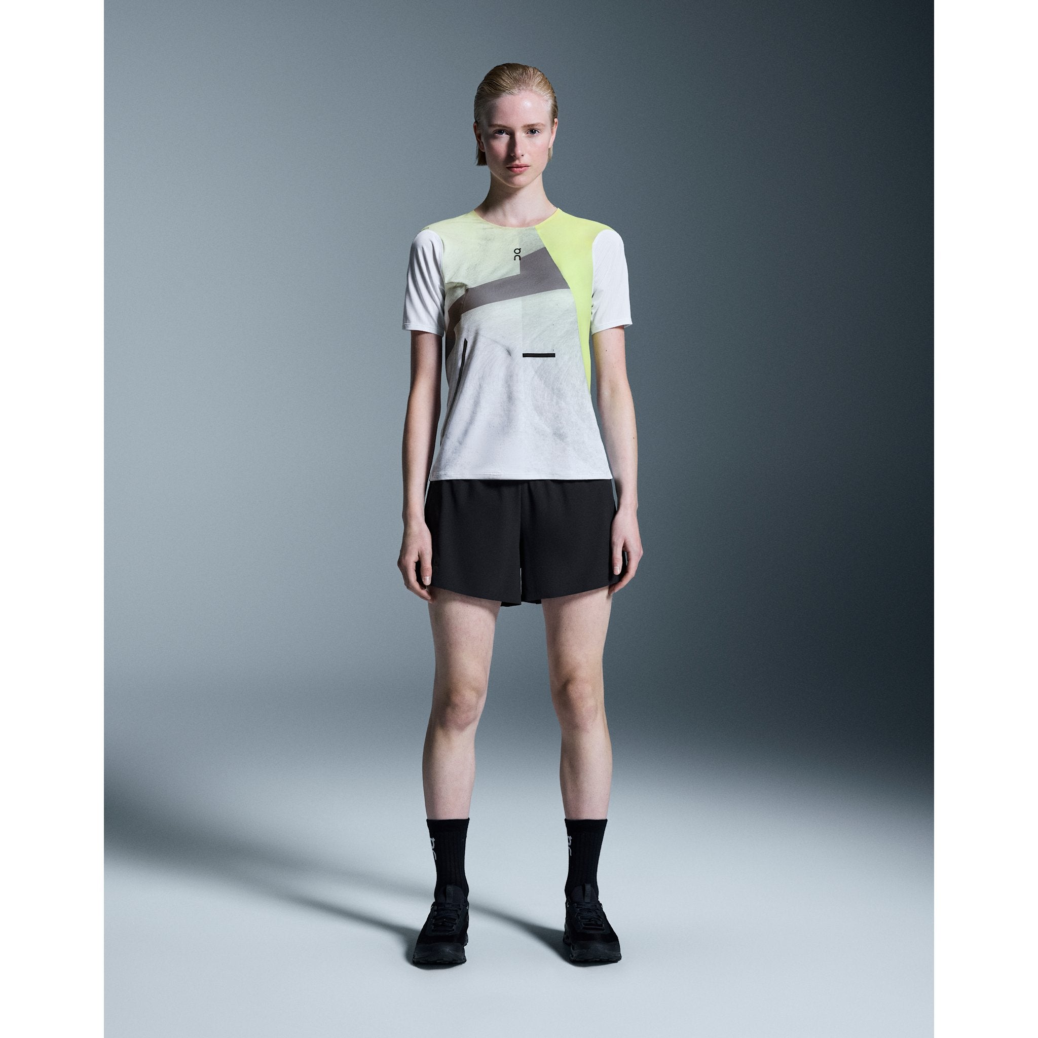 On Ultra Shorts Black | Black