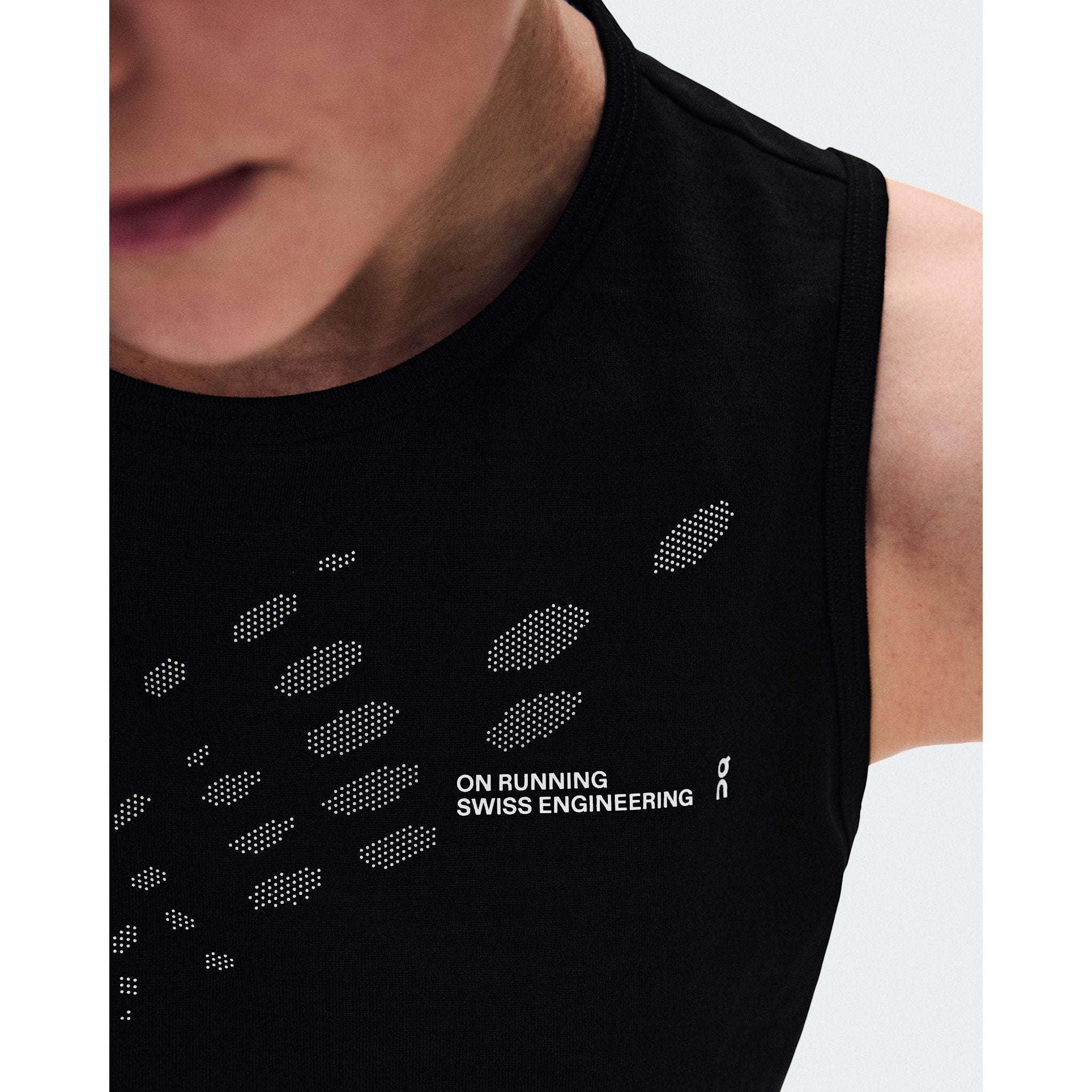 On Run Tank Black
