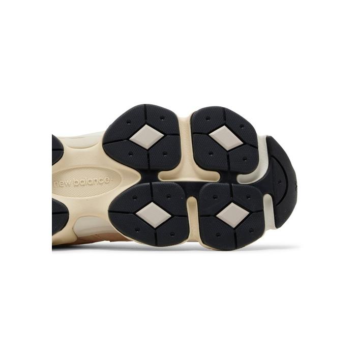 New Balance 9060 'Vintage Rose Sea Salt'