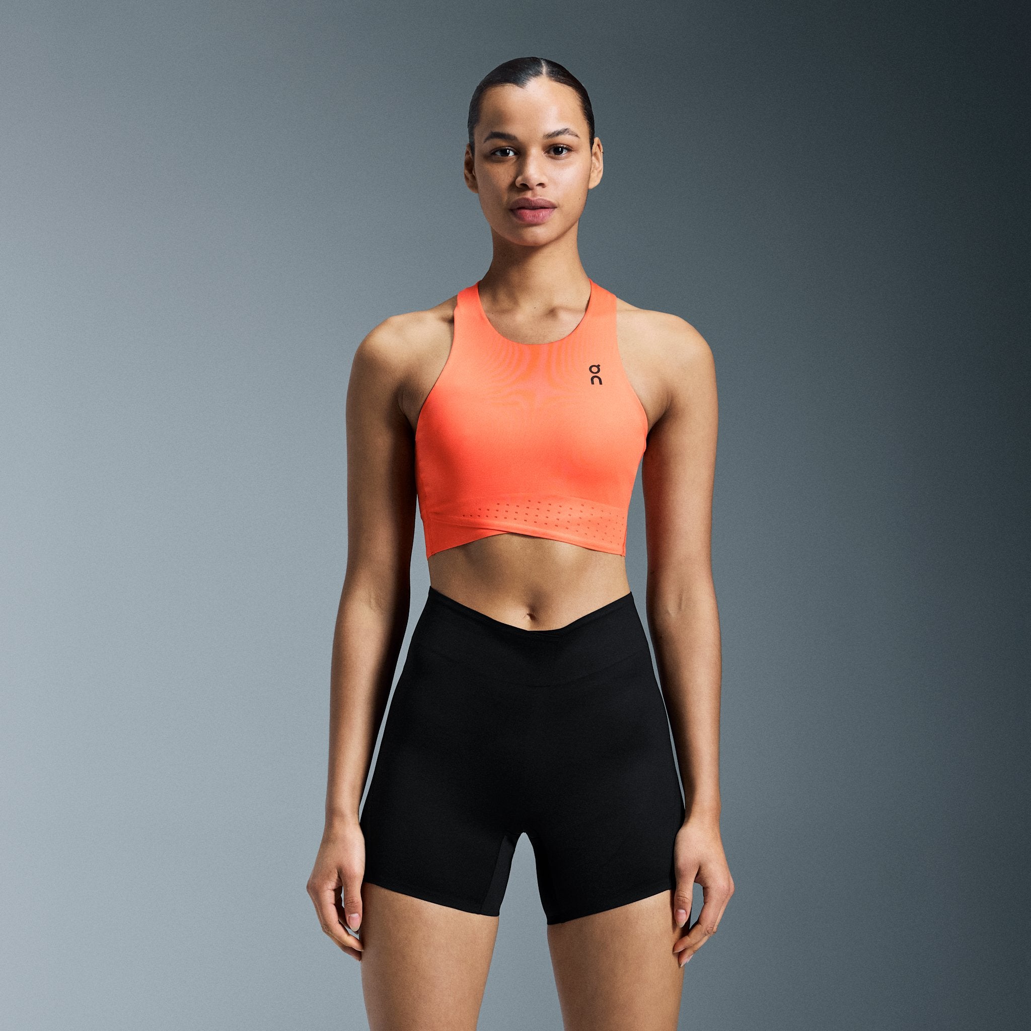 On Race Crop Flame | Black