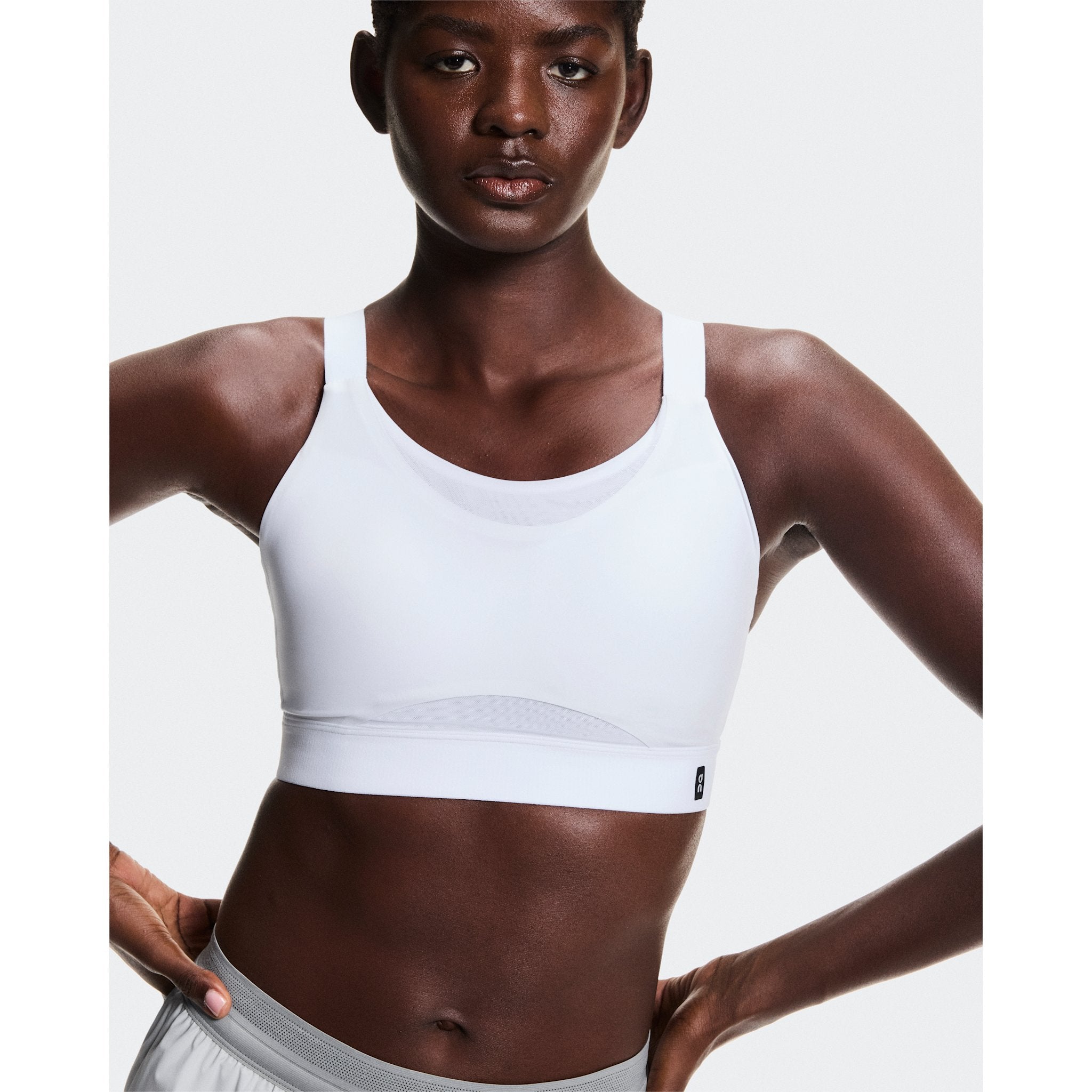 On Performance Bra White