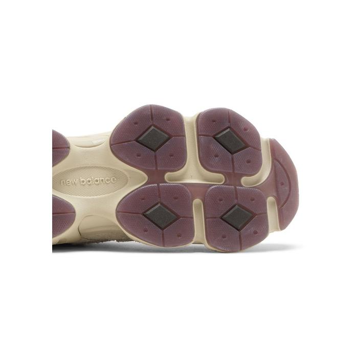 New Balance Sydney McLaughlin-Levrone x 9060 'Linen Black Coffee'