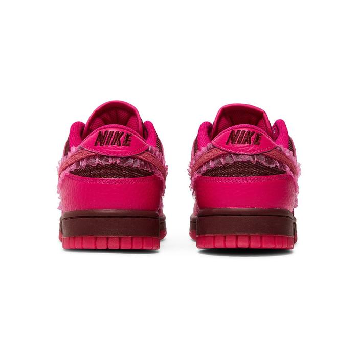 Nike Wmns Dunk Low 'Valentine's Day'