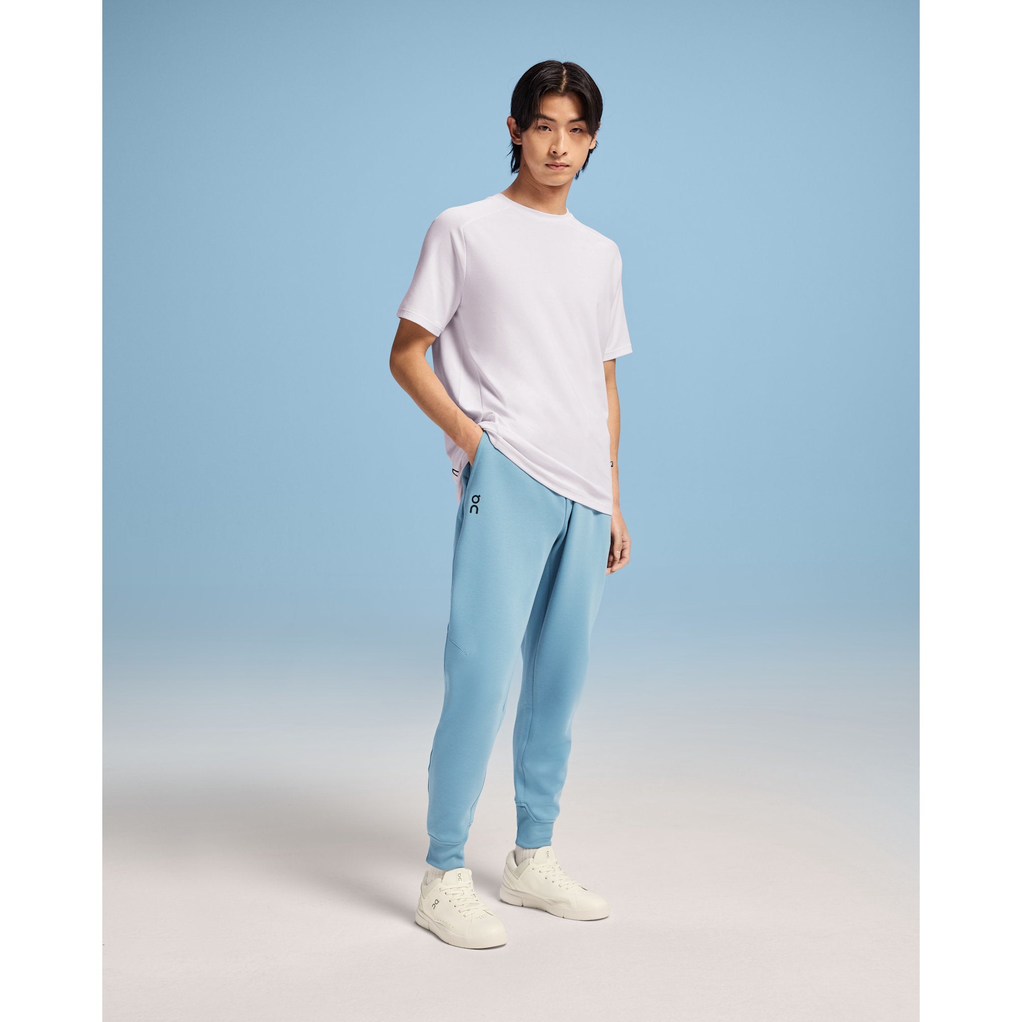 On Sweat Pants Coast