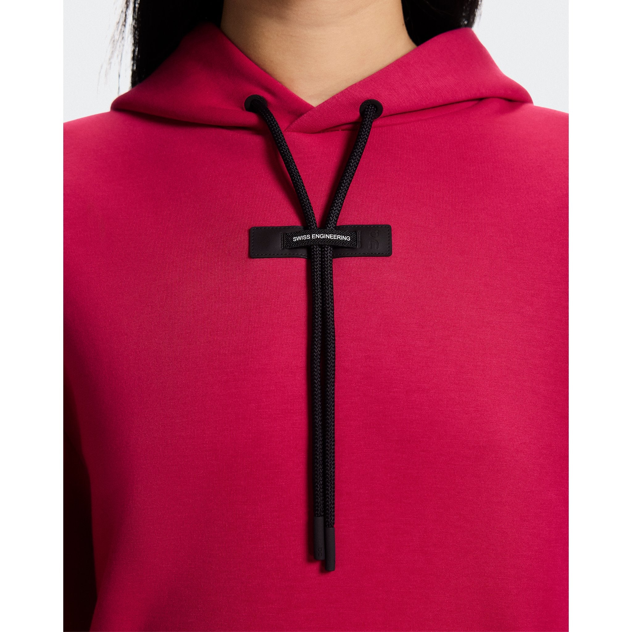 On Focus Tech Hoodie Grenadine