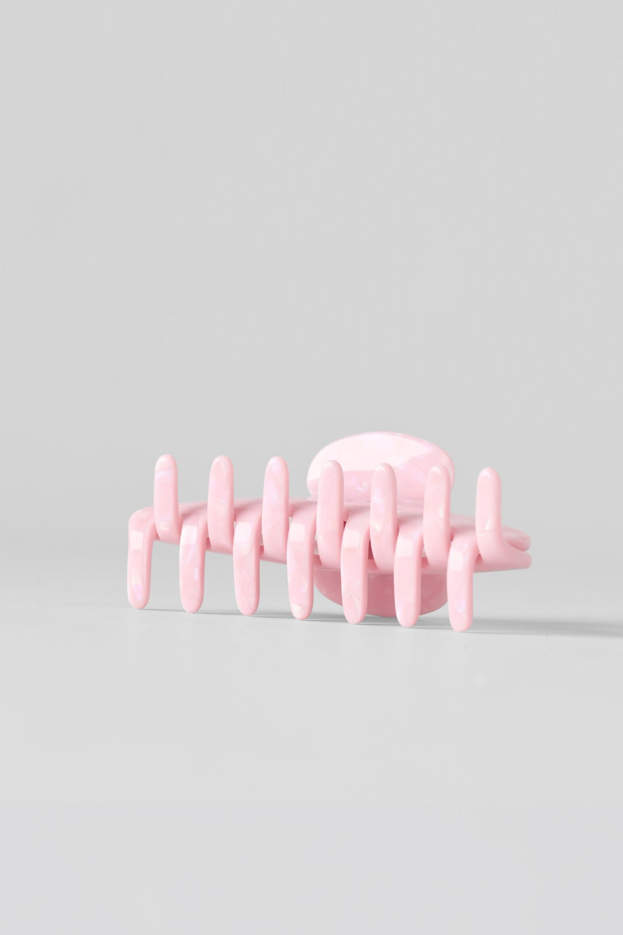 Alo Yoga 90's Claw Clip - Pink Marshmallow Shell