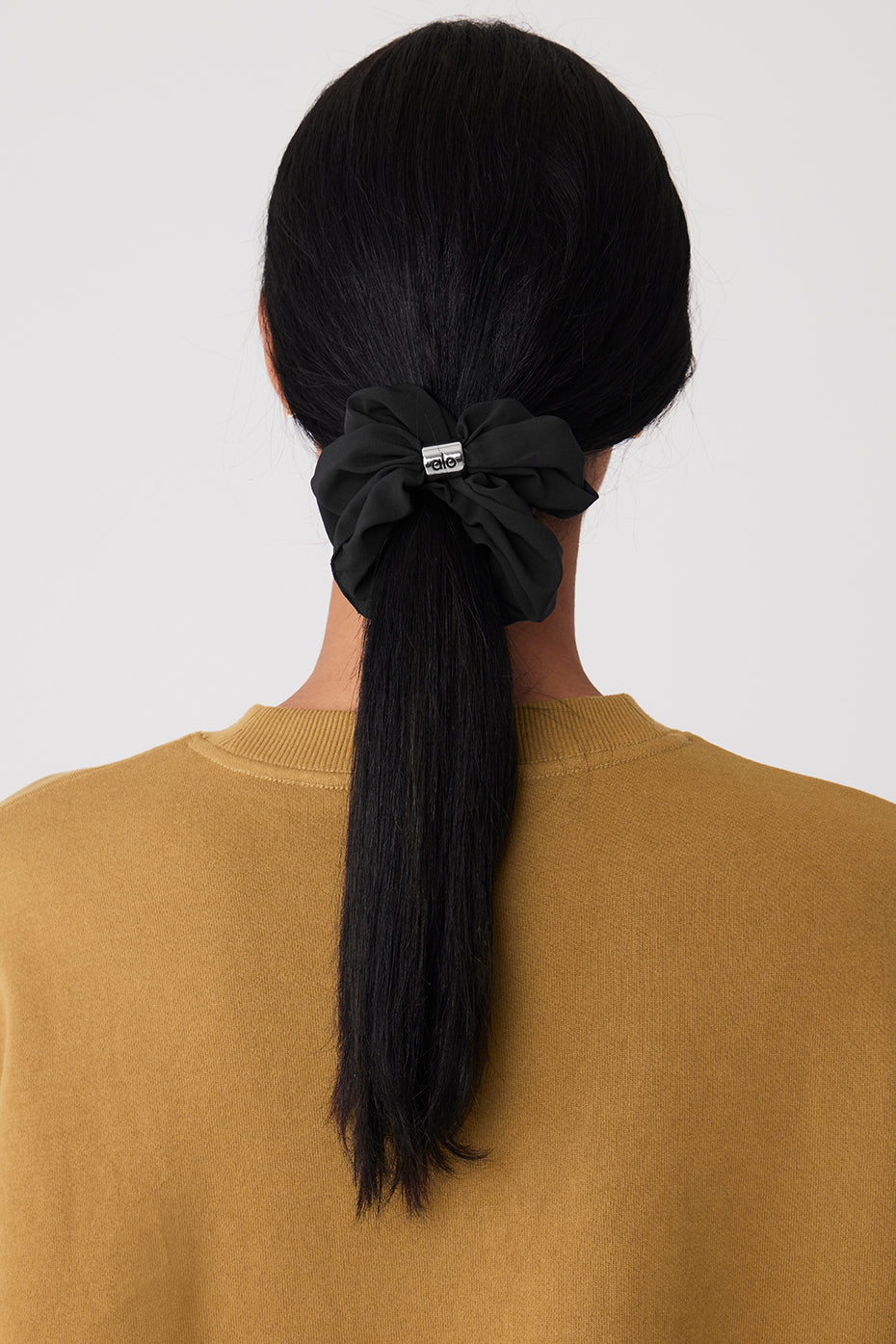 Alo Yoga Bead It Oversized Scrunchie - Black