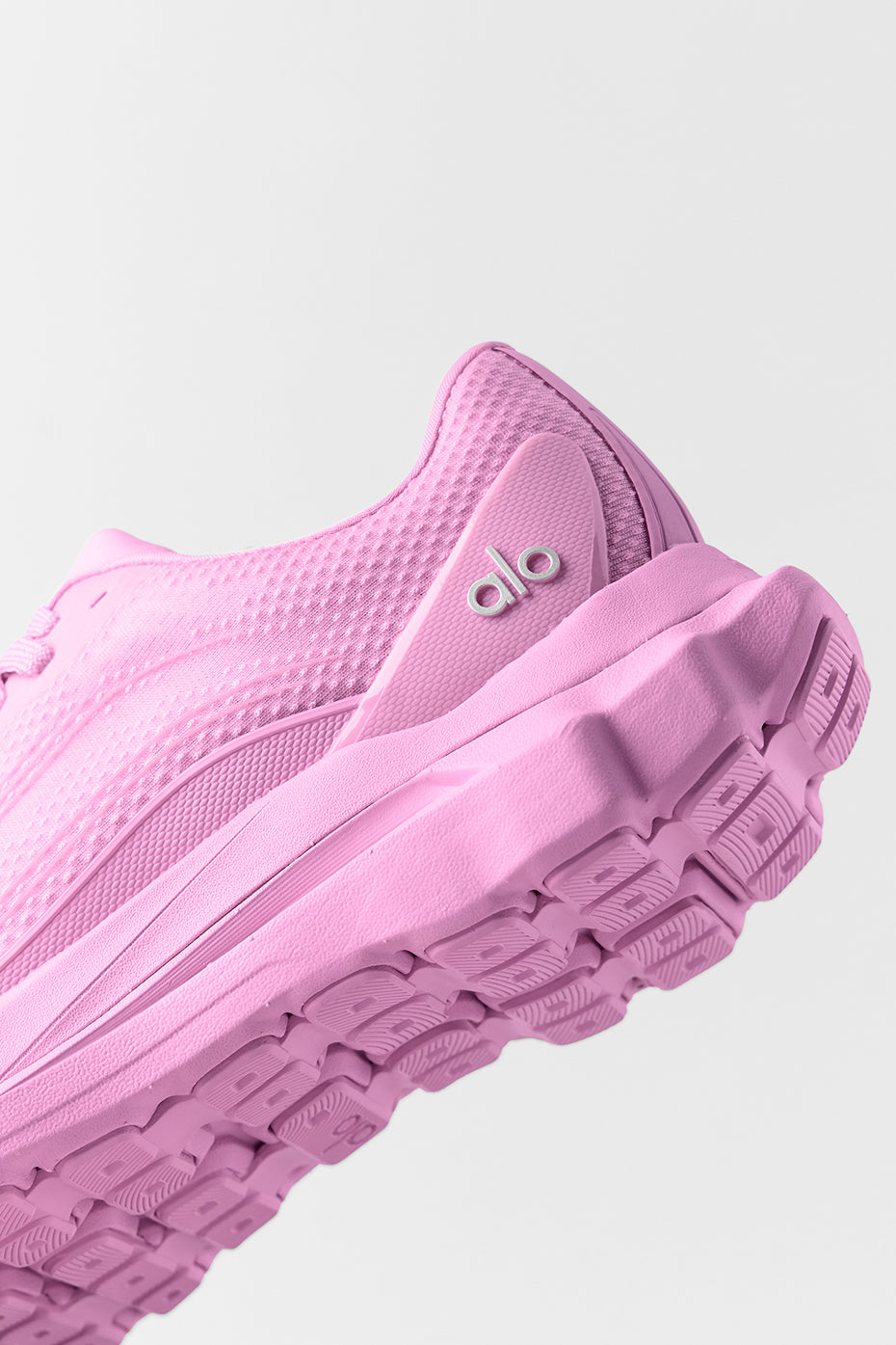 Alo Yoga ALO Runner - Candy Heart Pink