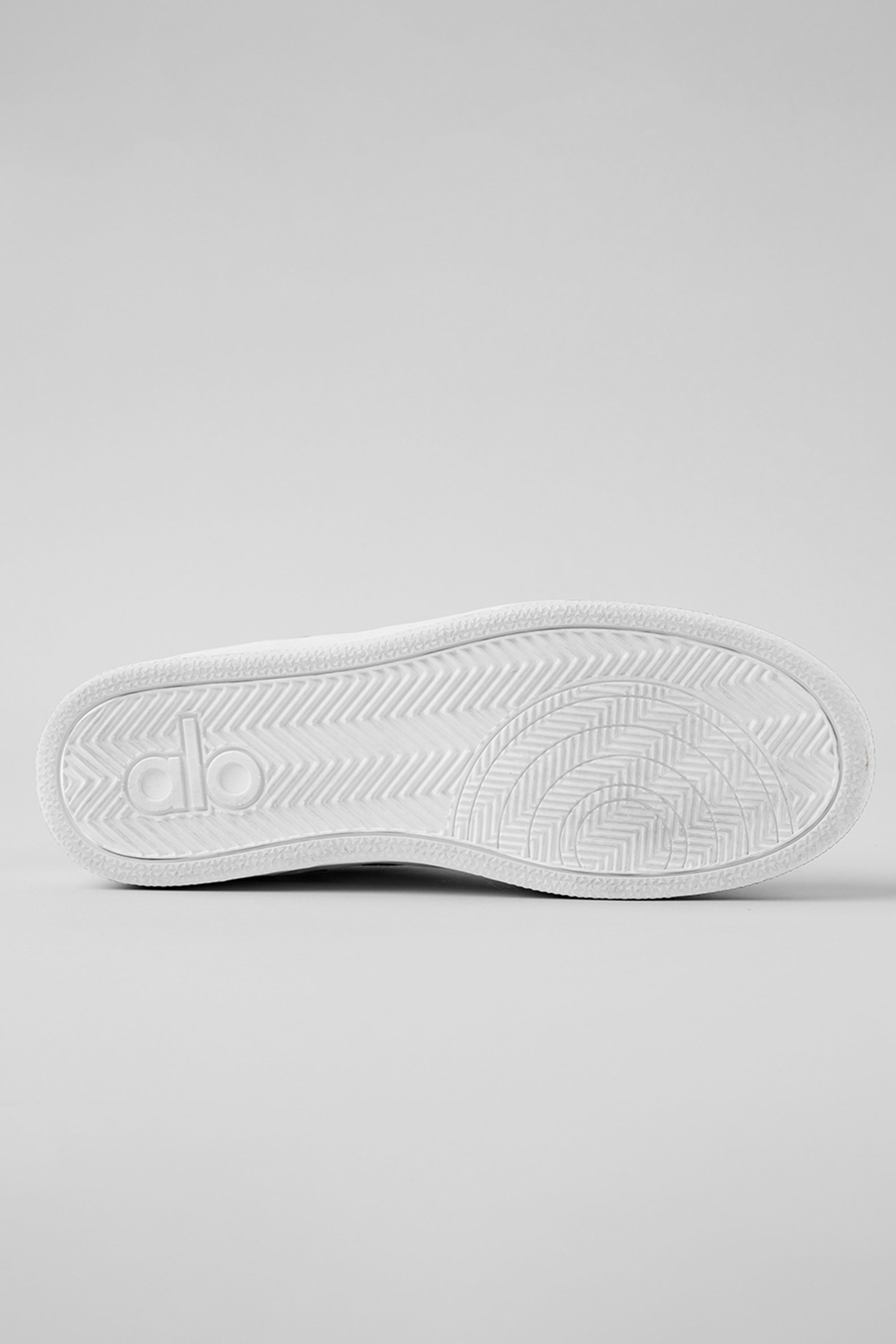 Alo Yoga ALO Recovery Mode Sneaker - Natural White