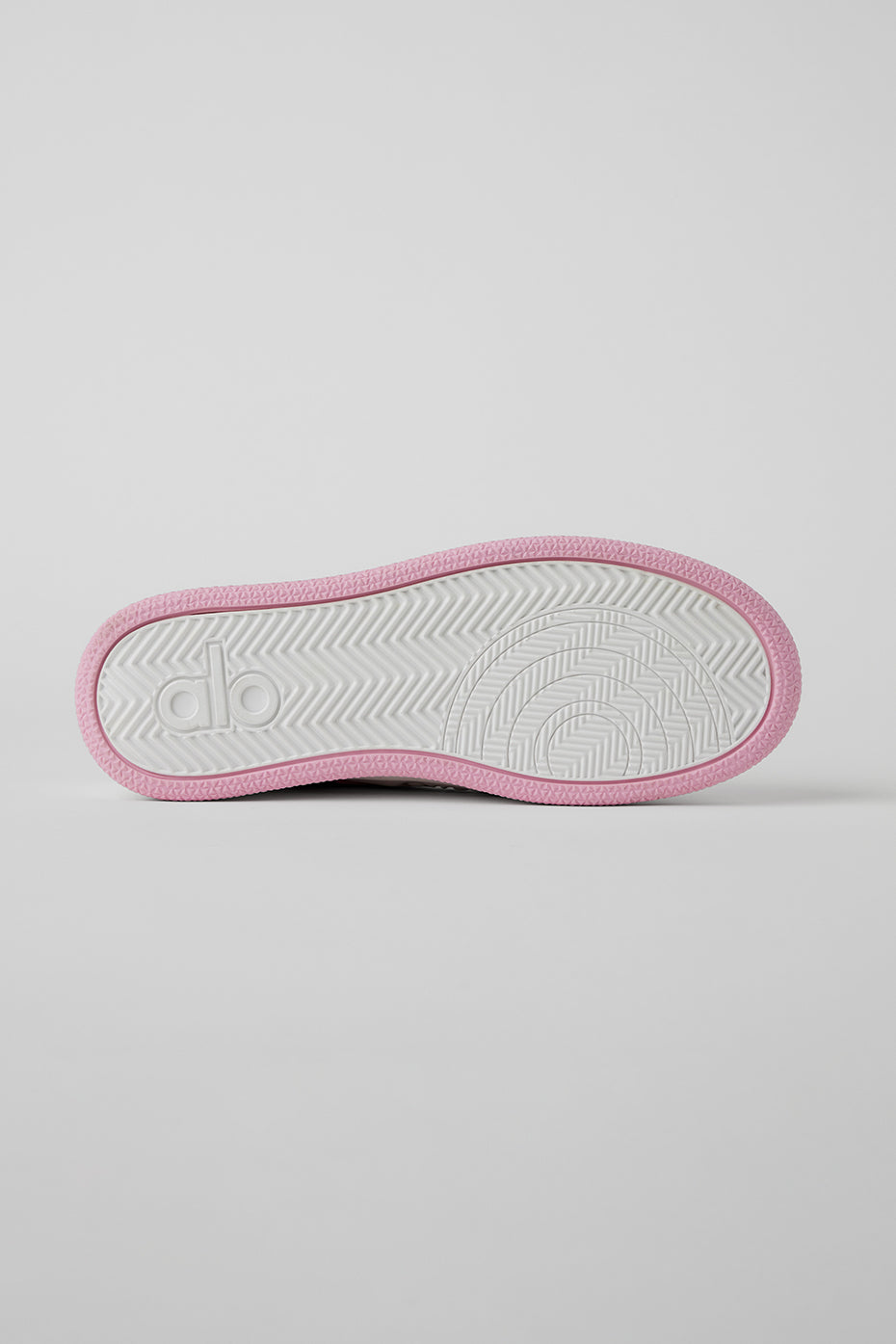 Alo Yoga ALO Recovery Mode Sneaker - Pink/White