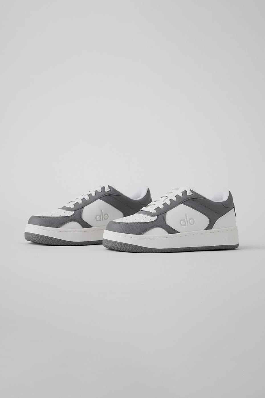 Alo Yoga ALO Recovery Mode Sneaker - Grey/White