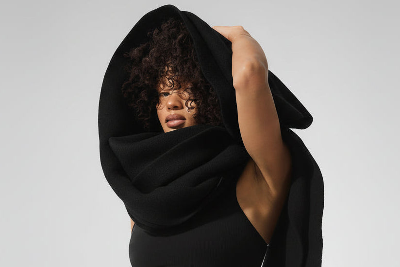 Alo Yoga Merino Wool Oversized Scarf - Black