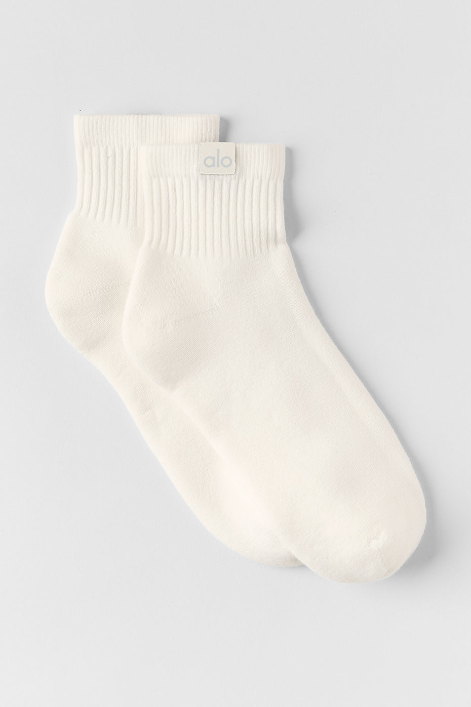 Alo Yoga Quarter Crew Street Sock - Ivory