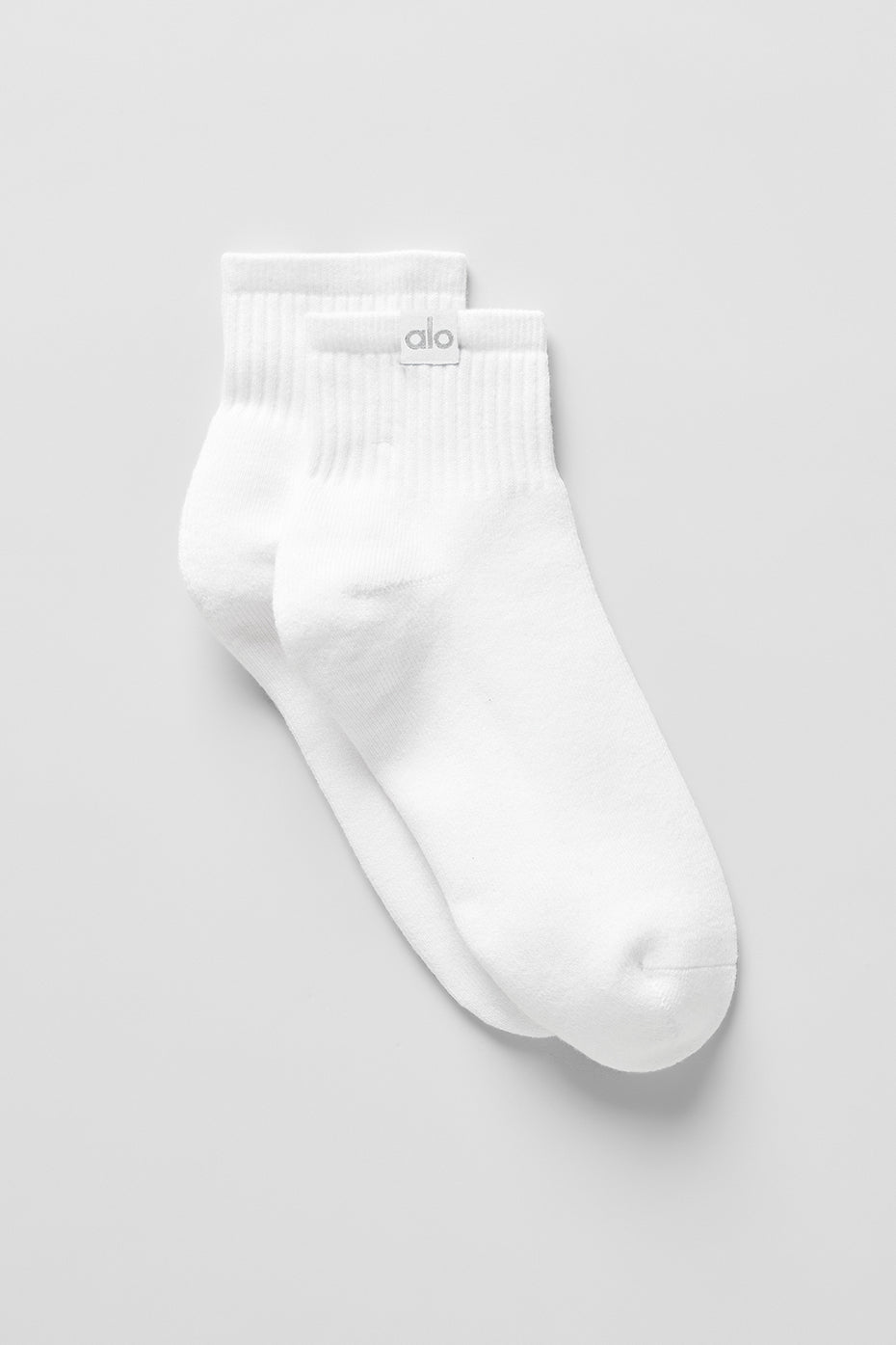 Alo Yoga Quarter Crew Street Sock - White