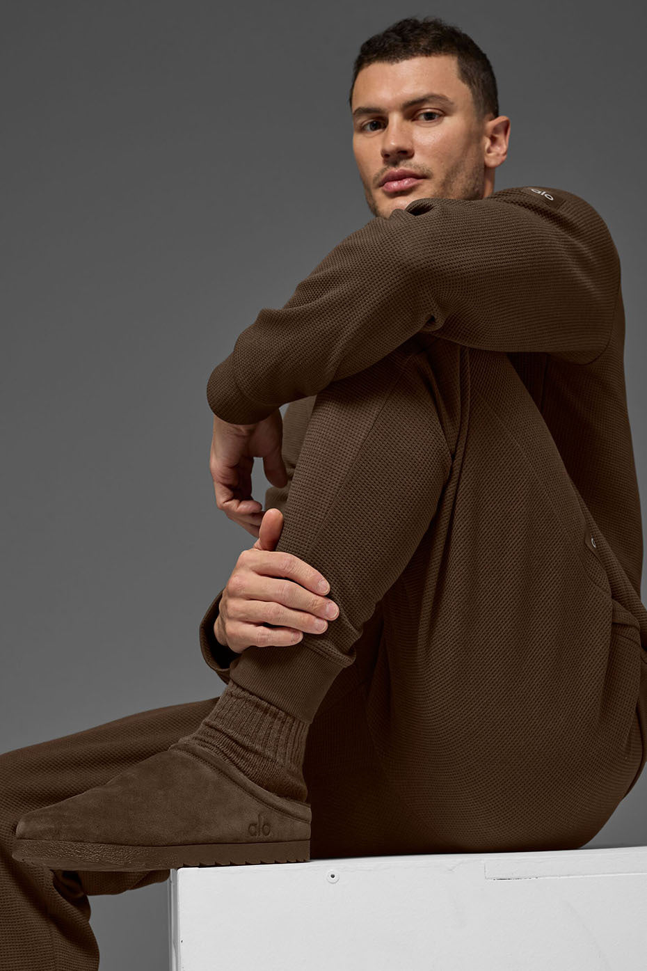 Alo Yoga Recovery Slipper - Espresso