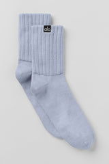 Alo Yoga Unisex Half-Crew Scrunch Sock - Winter Frost