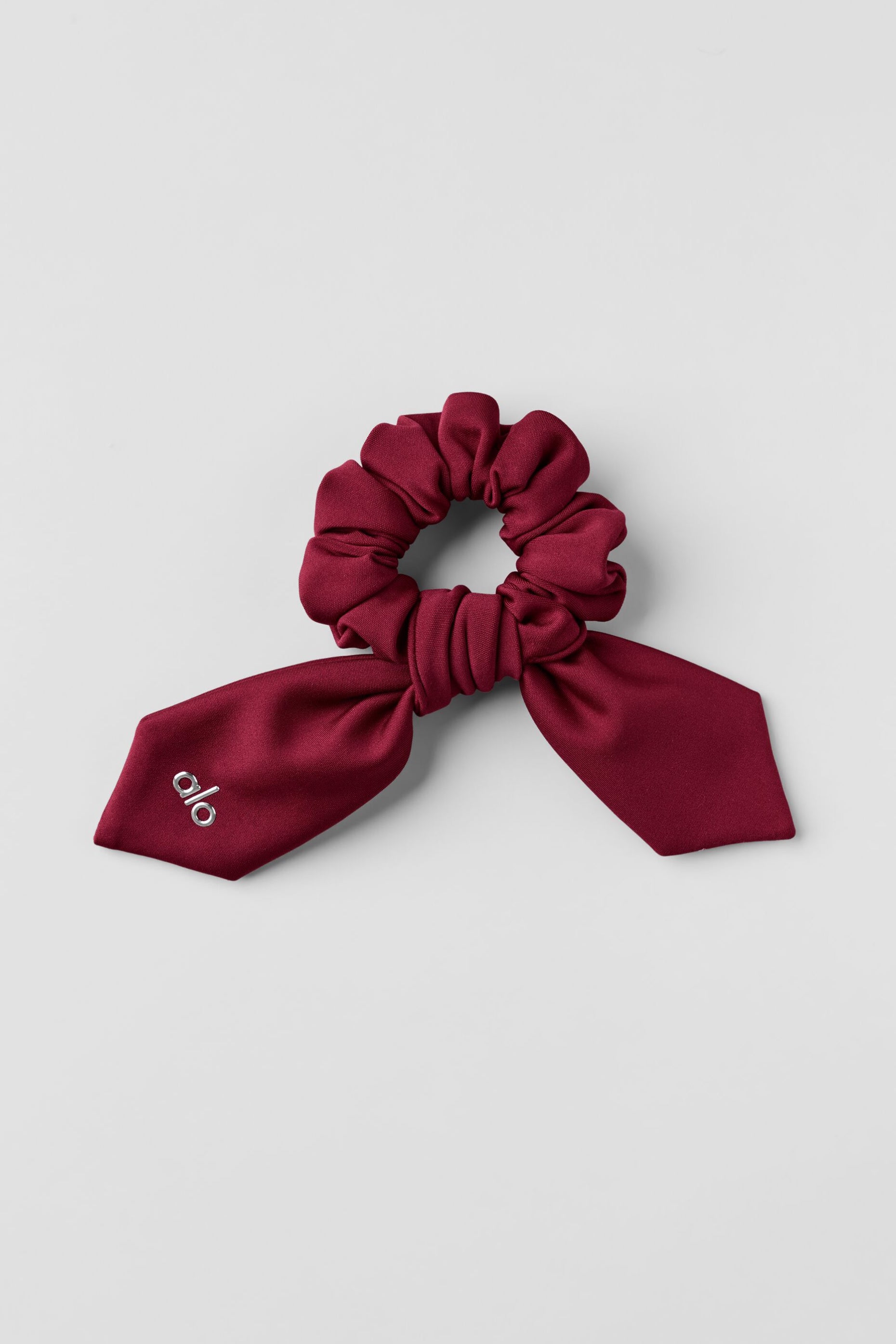 Alo Yoga Airlift Rhythm Scrunchie - Summer Romance Red
