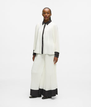 Karl Lagerfeld Pleated Wide-Leg Pants Pristine