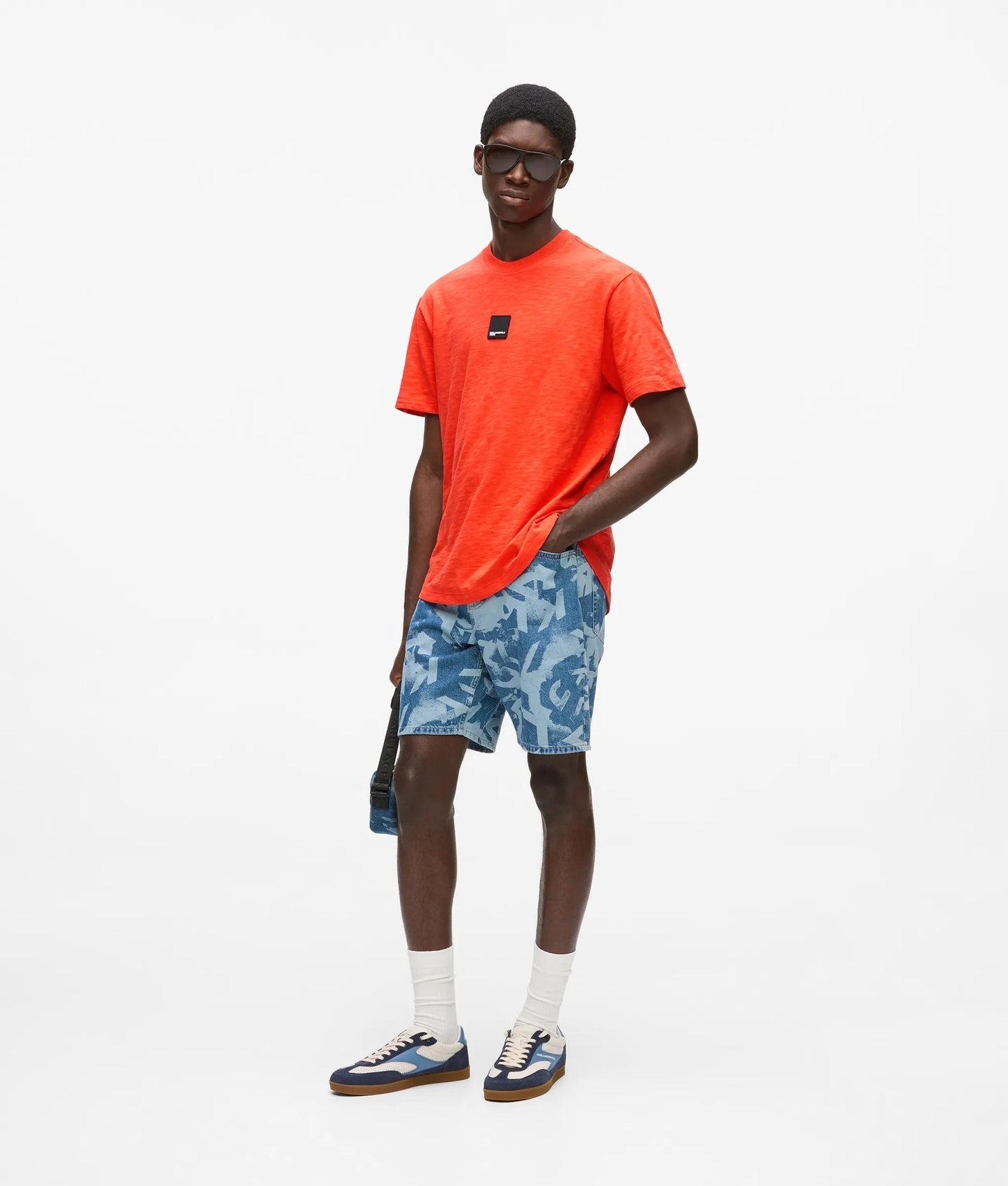 Karl Lagerfeld Curved Hem T-Shirt Grenadine