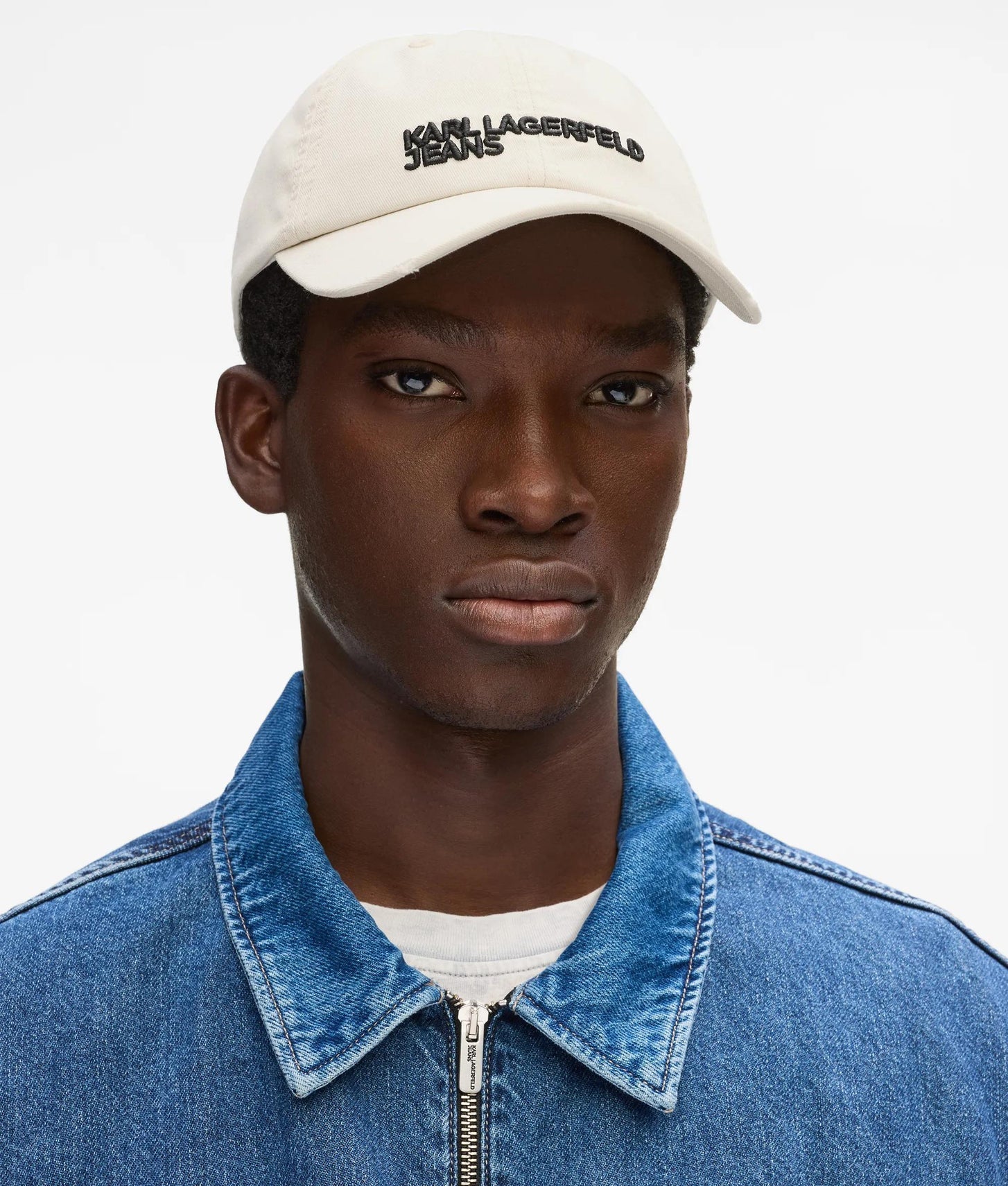 Karl Lagerfeld Distressed Logo Cap Vaporous Grey