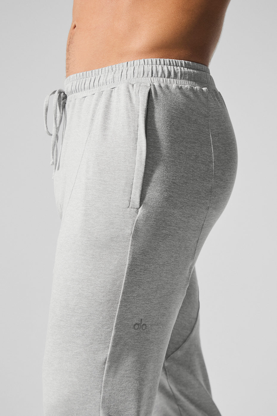 Alo Yoga Conquer Revitalize Pant - Athletic Heather Grey