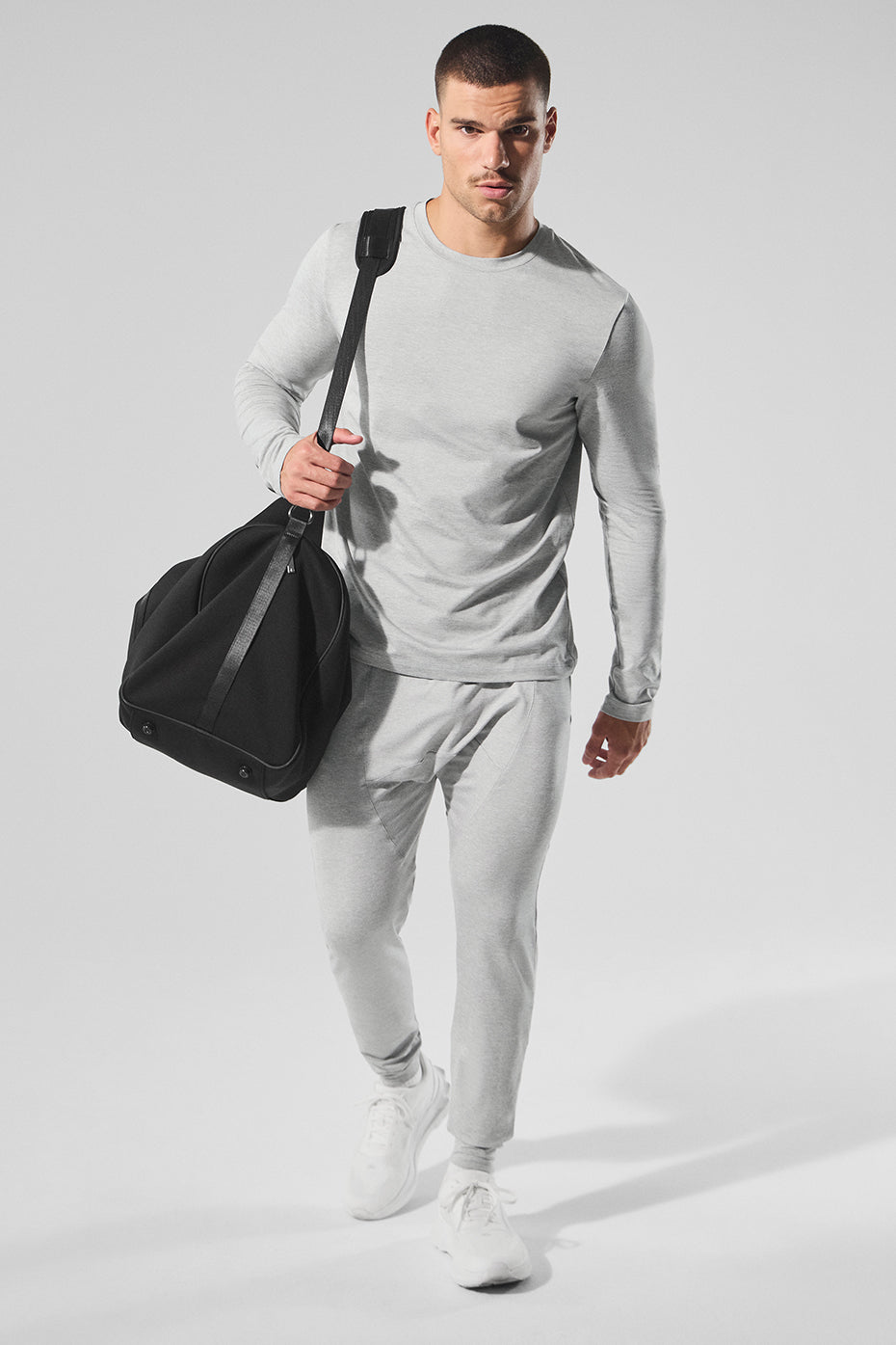 Alo Yoga Conquer Revitalize Pant - Athletic Heather Grey