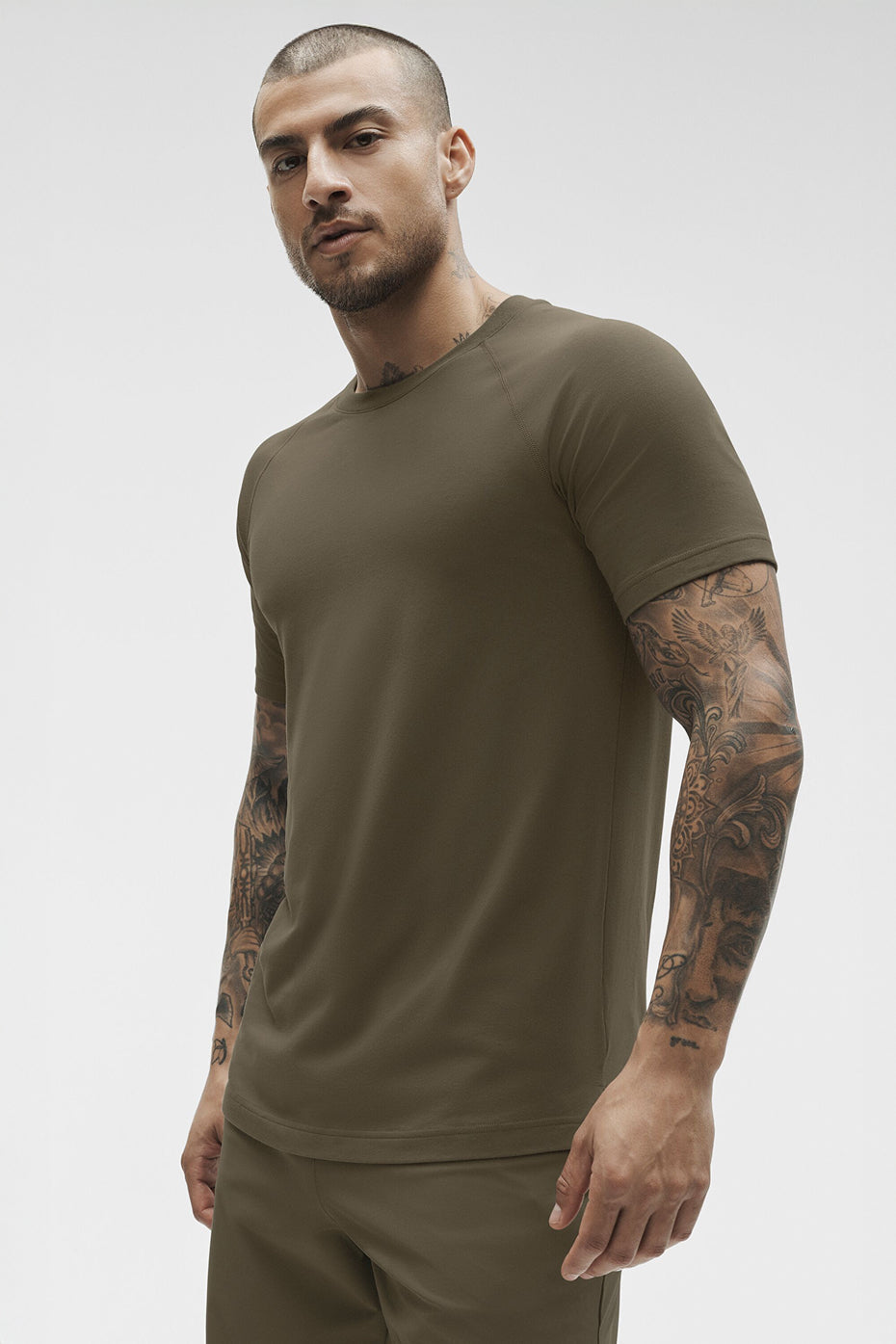 Alo Yoga ALO Vapor Crewneck Short Sleeve - Olive Tree