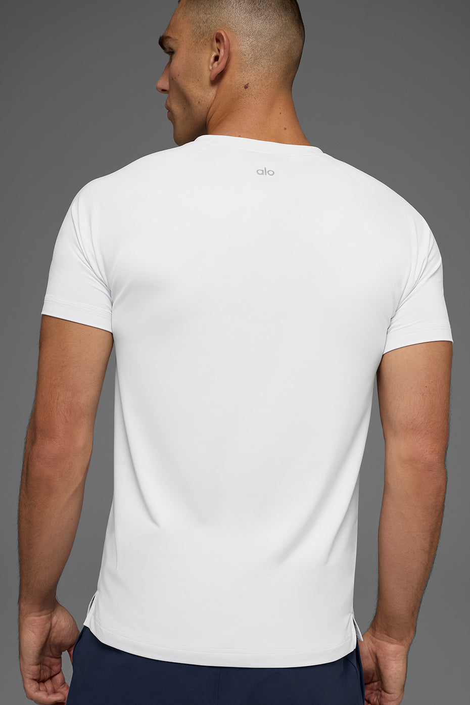 Alo Yoga Idol Crewneck Short Sleeve - White