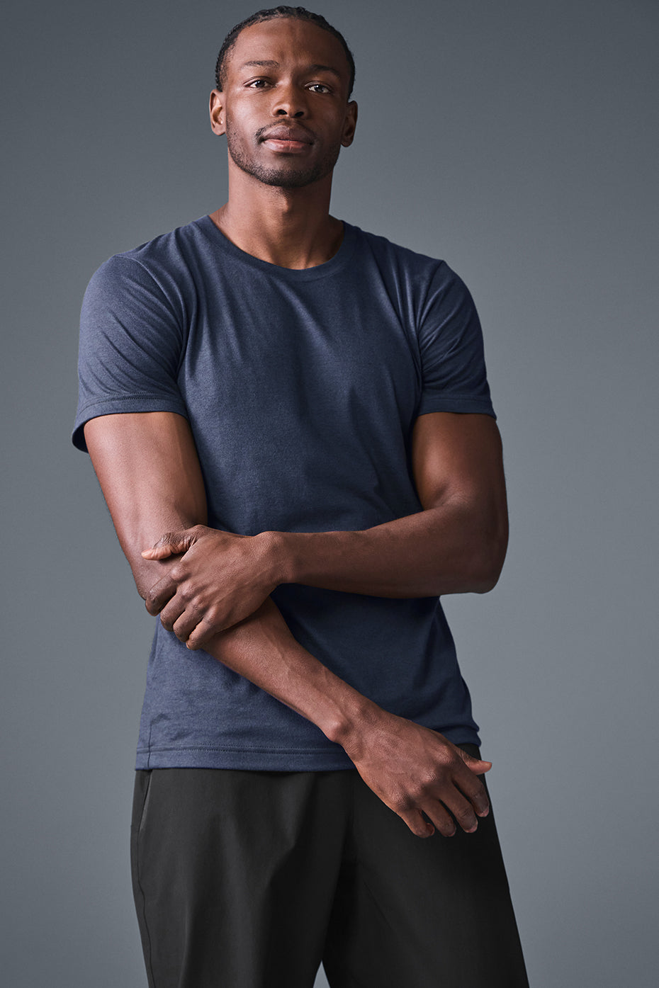 Alo Yoga Triumph Tee - Navy