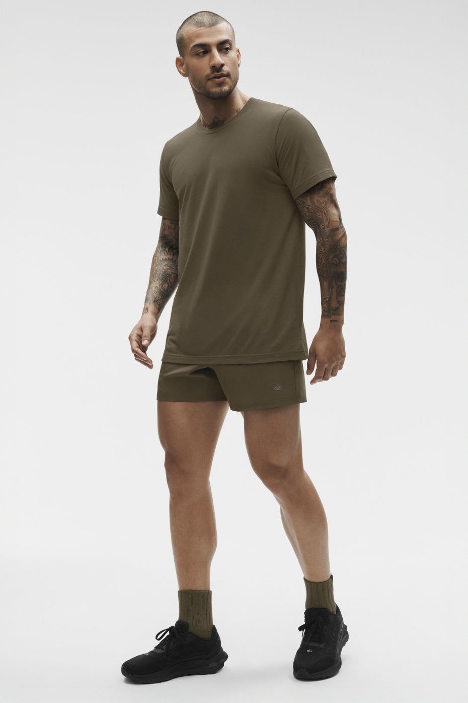 Alo Yoga Triumph Tee - Olive Tree