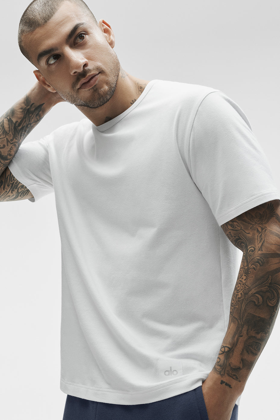 Alo Yoga Essential Short Sleeve Street Tee - White