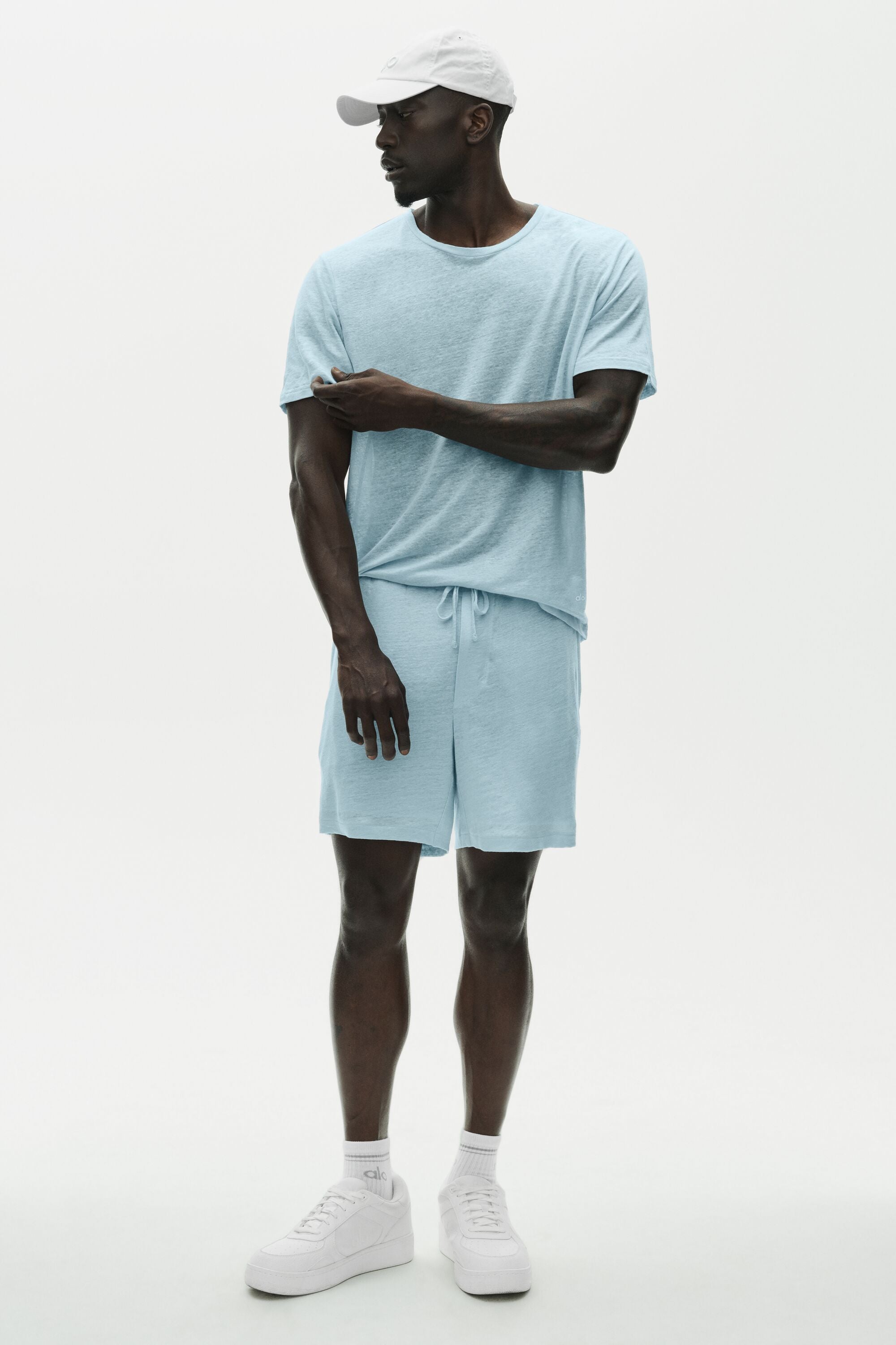Alo Yoga Linen Jersey Coastal Short Sleeve Tee - Seaside Blue