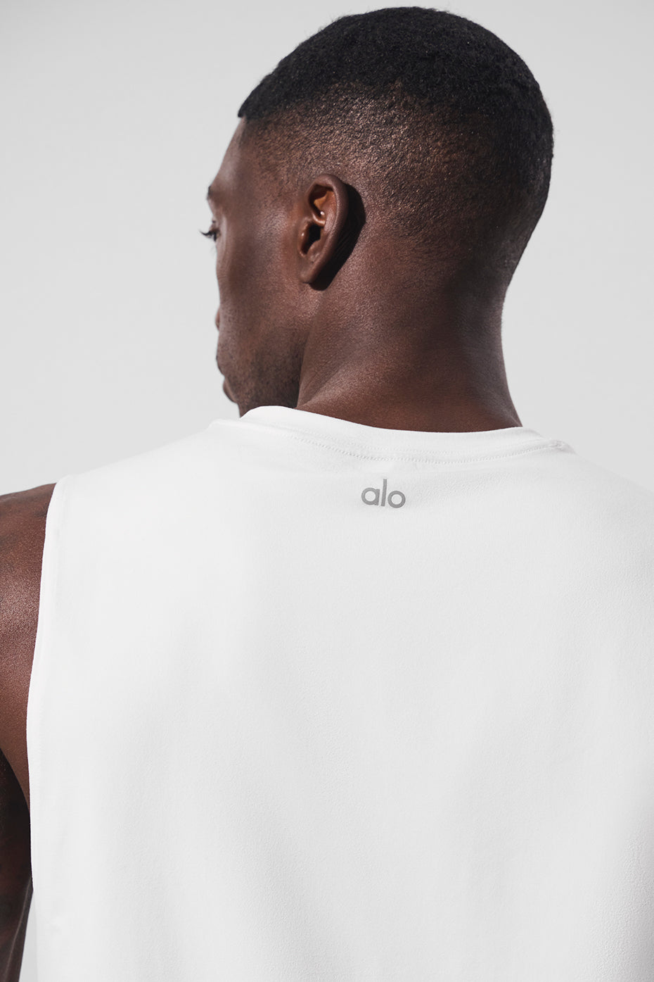 Alo Yoga Conquer Muscle Tank - White
