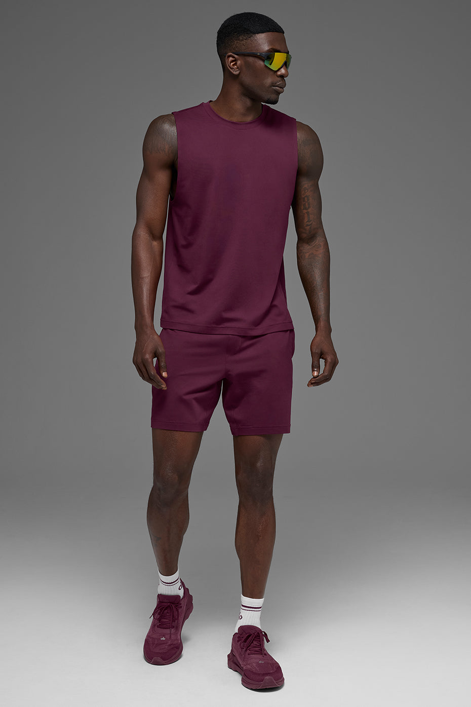 Alo Yoga Conquer Muscle Tank - Burgundy