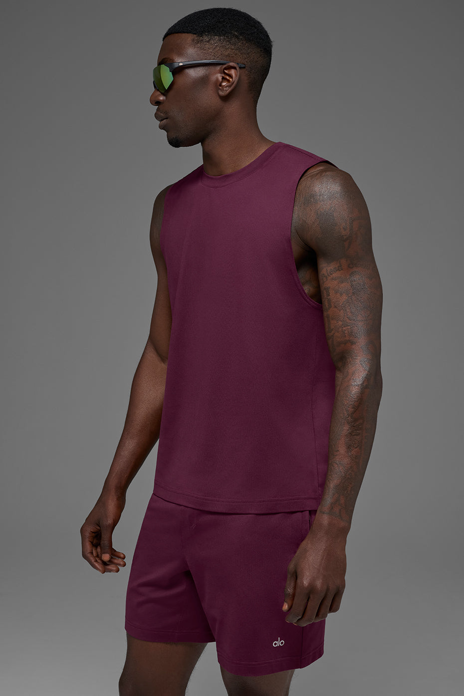 Alo Yoga Conquer Muscle Tank - Burgundy