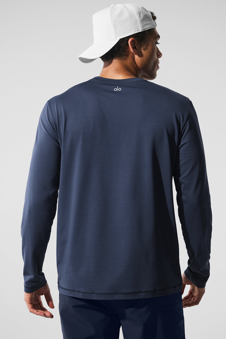 Alo Yoga Conquer Reform Crewneck Long Sleeve - Navy
