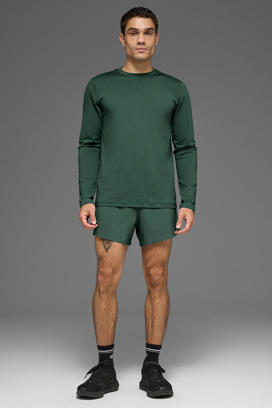 Alo Yoga Conquer Reform Crewneck Long Sleeve - Clover Green
