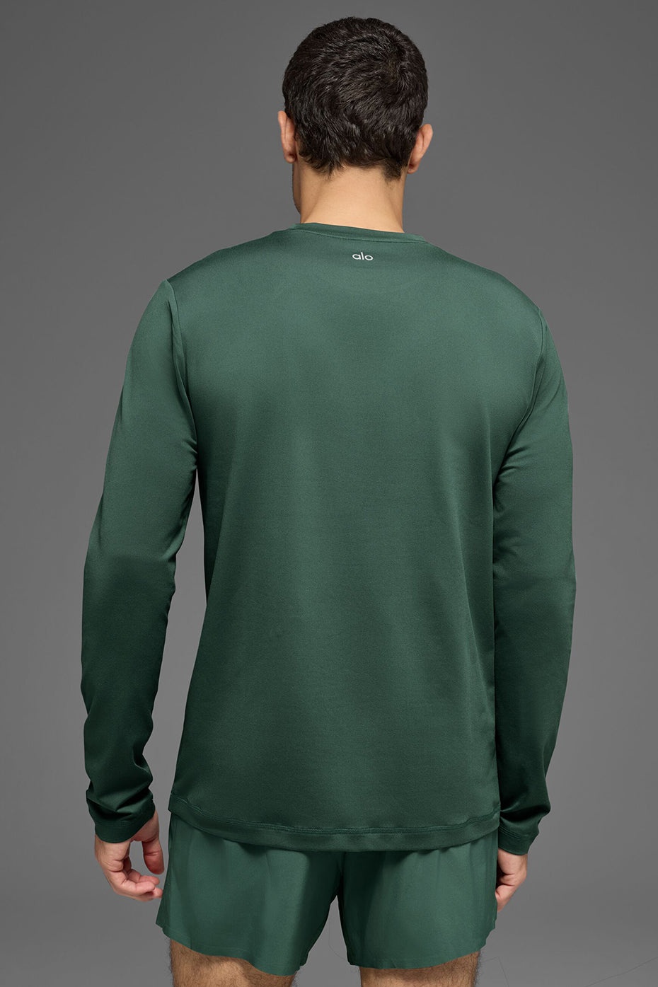 Alo Yoga Conquer Reform Crewneck Long Sleeve - Clover Green