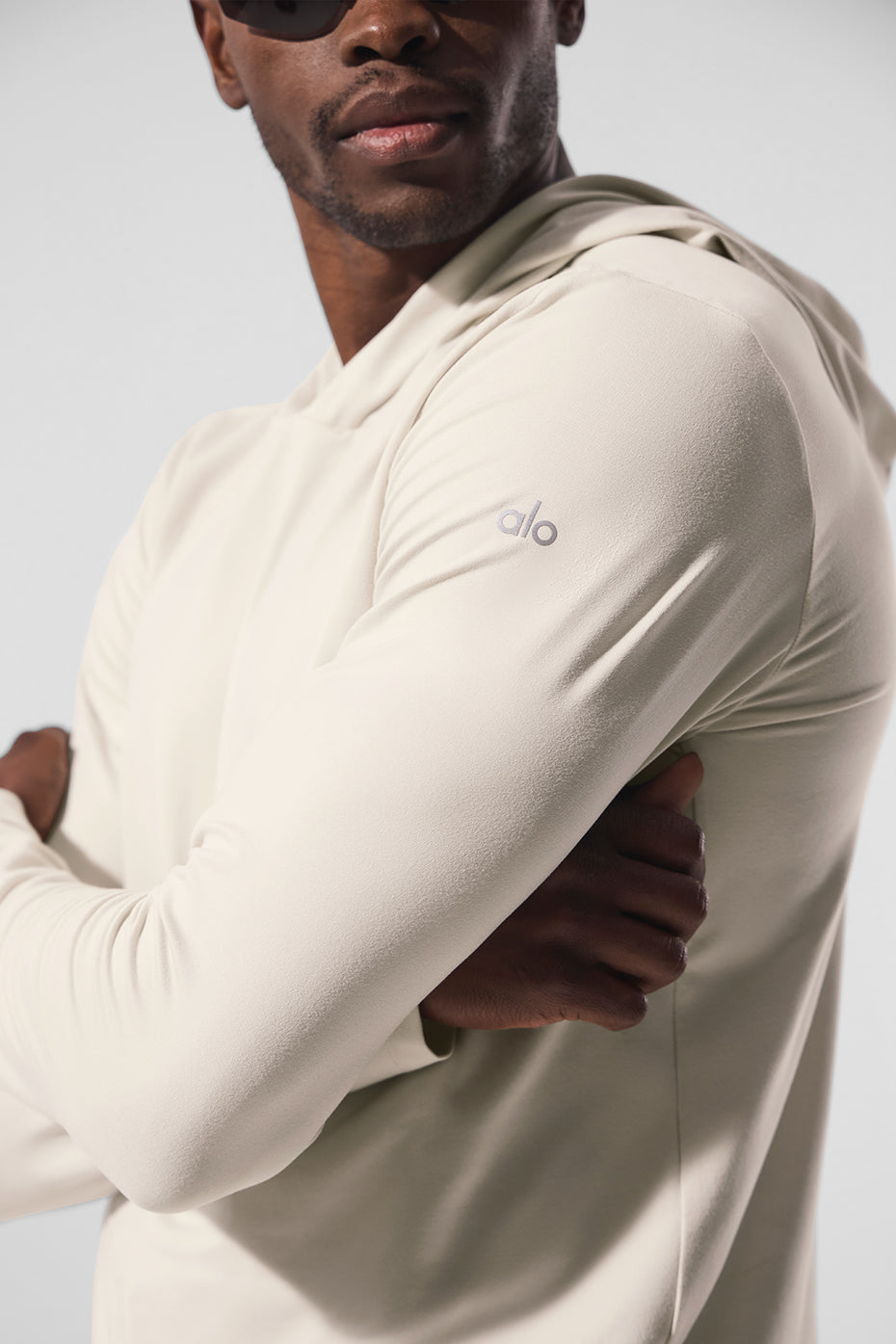 Alo Yoga Conquer Reform Long Sleeve With Hood - Bone